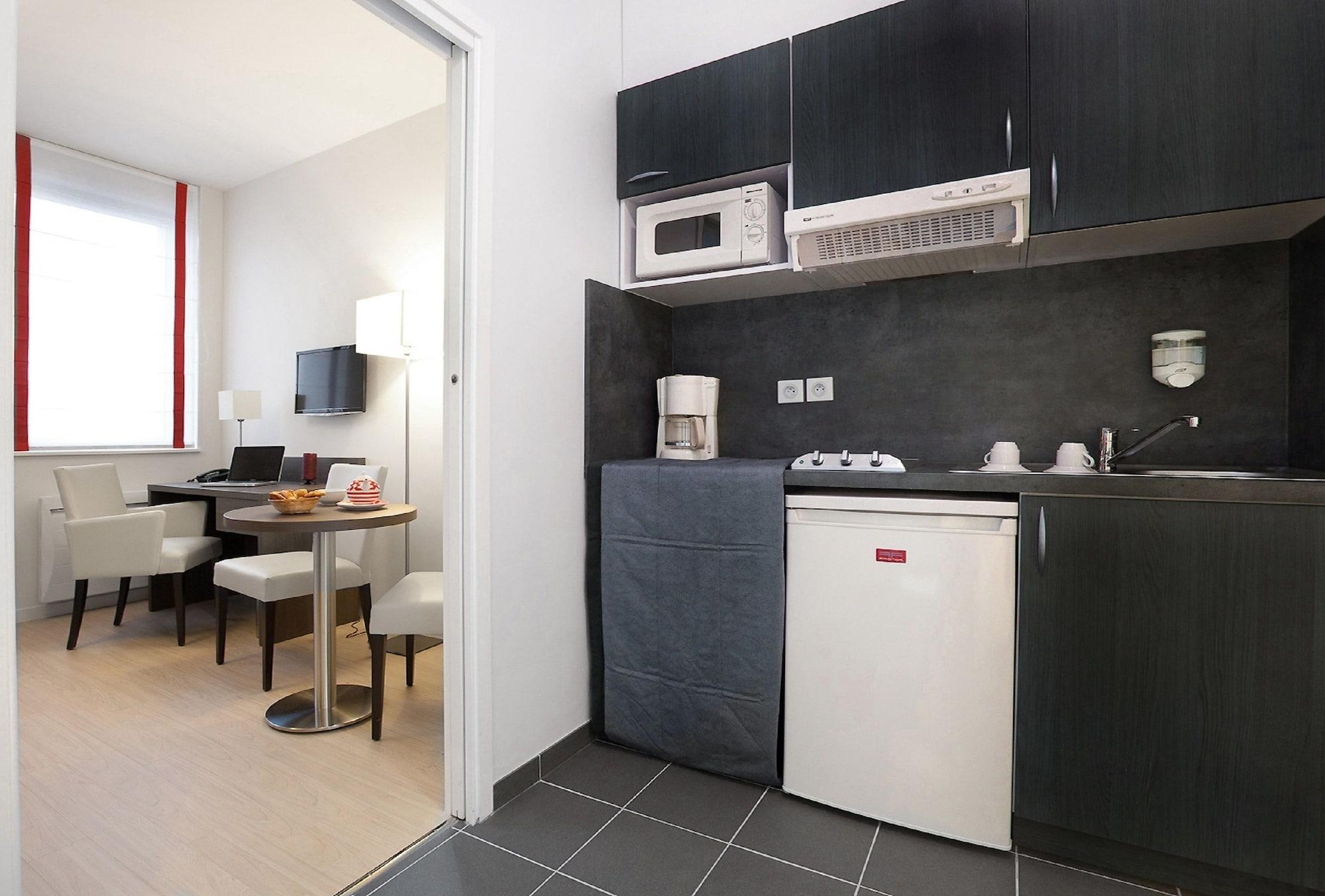 Residhome Reims Centre Habitación foto